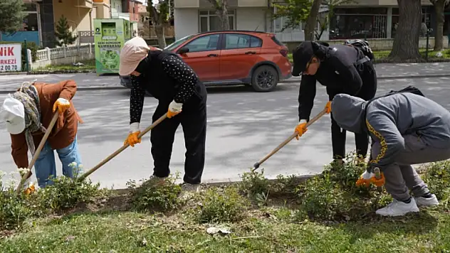 Başkan Akpınar, 'Daha yeşil ve yaşanabilir bir Ereğli için çalışmalarımız tüm hızıyla devam ediyor'