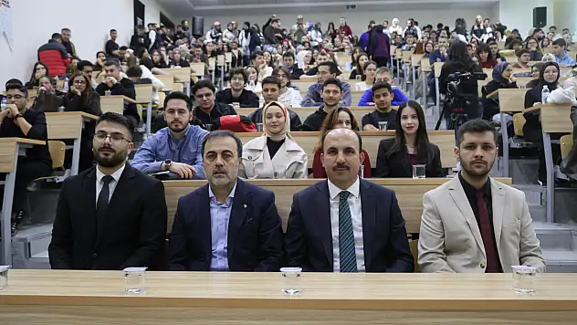 Başkan Altay gençleri boykot konusunda duyarlı olmaya çağırdı