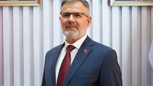 Başkan Sağlam, 'İşçinin alnının teri kurumadan onun hakkını veriniz'
