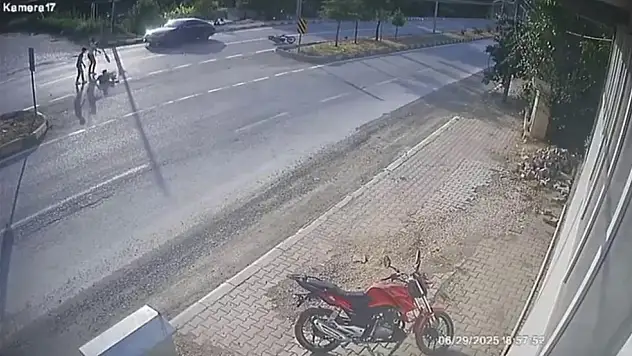 Beyşehir'de bir sürücü devrilen motosikletten düşerek metrelerce sürüklendi