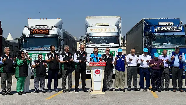 Depremzede 100 Çifte Dev Yardım: Çeyiz Tırları Konya'dan Yola Çıktı