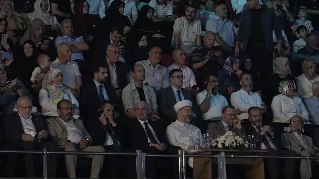 Diyanet İşleri Başkanı Erbaş, Konya'da bulundu: Hafızlarla bir araya geldi!