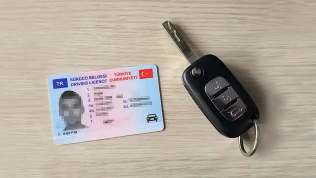 Ehliyeti Olanlar Dikkat: 15 TL İçin Son 3 Gün, Sonra 7.438 TL Olacak