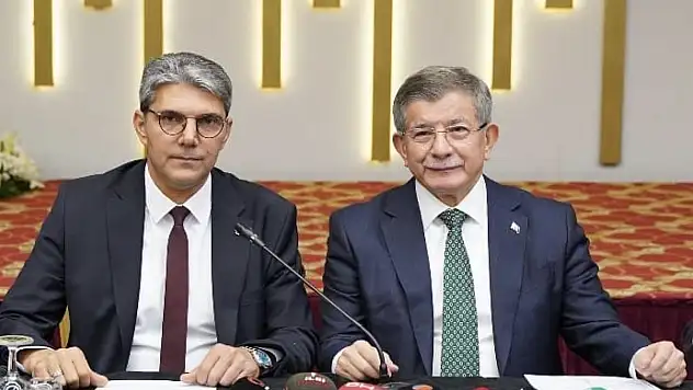 Gelecek Partisi'nden 'Devlet Ahlakı' Vurgusu: 'Kamu Kaynakları Kişisel Reklam Alanı Değildir!'