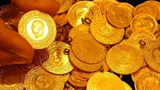 Gram altın fiyatlarında sürpriz dalgalanma: piyasada neler oluyor?