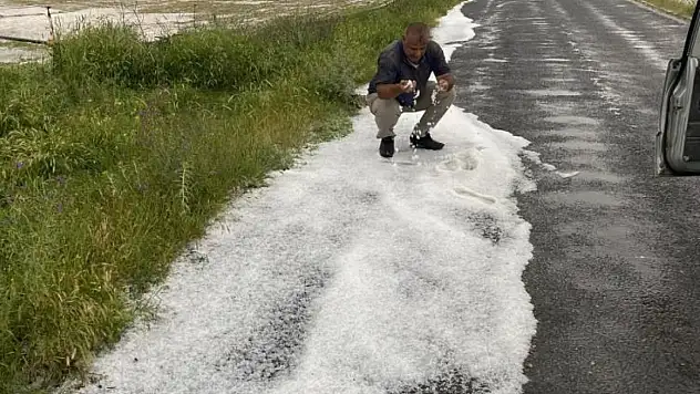Karapınar'da sağanak yağış etkili oldu
