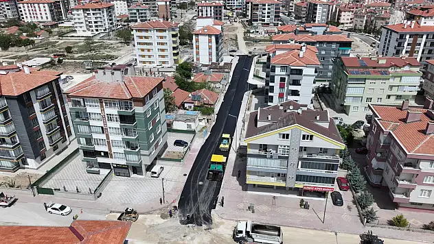 Karatay Belediyesi'nden mahallelere modern yol konforu