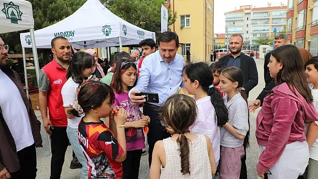 Karatay'da örnek etkinlik: 150 aileye mutluluk, yüzlerce gülümseme
