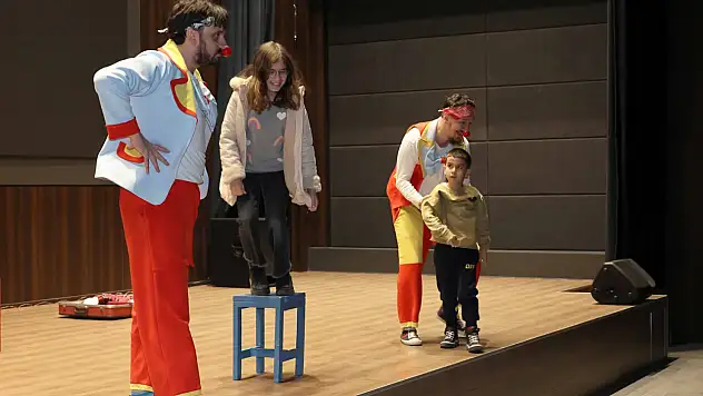 Karatay'Dan 'Okula Bir Sanat Mola' Etkinliği