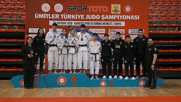 Konya Büyükşehir ümitler judo takımı Türkiye ikincisi oldu