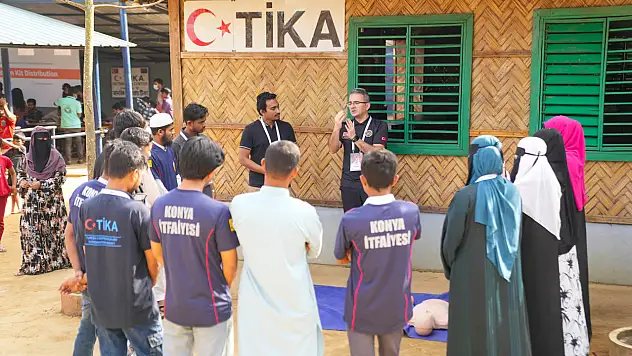 Konya Büyükşehir Ve Tika'Dan Arakanlı Mültecilere Afet Eğitimi