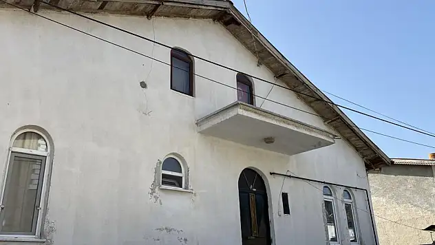 Konya'da evinin balkonundan düşen 64 yaşındaki adam hayatını kaybetti