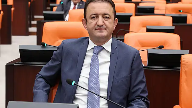 Konyalı vekilden İmamoğlu'nun sosyal medya engeline tepki