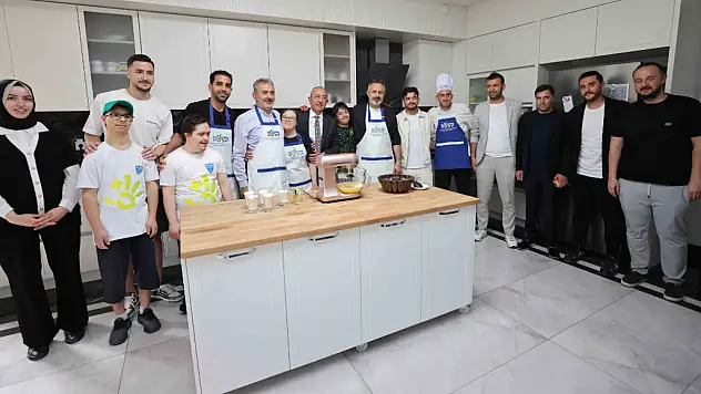 Konyaspor'dan DOSD Meram'a anlamlı ziyaret