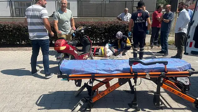 Kulu'da elektrikli bisiklet ile otomobil çarpıştı: 1 yaralı