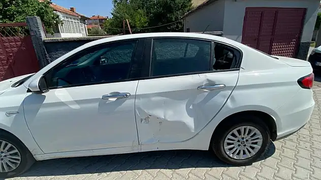 Kulu'da elektrikli bisiklet otomobile çarptı: 1 yaralı