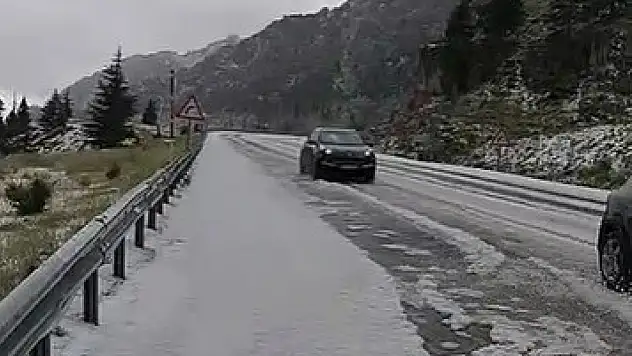 Seydişehir-Antalya Yolunda Dolu Yağışı: Sürücüler Zor Anlar Yaşadı