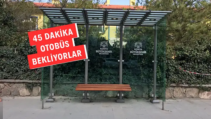45 Dakika Otobüs Bekliyorlar: Göztepe Konutları Sakinleri İsyan Etti