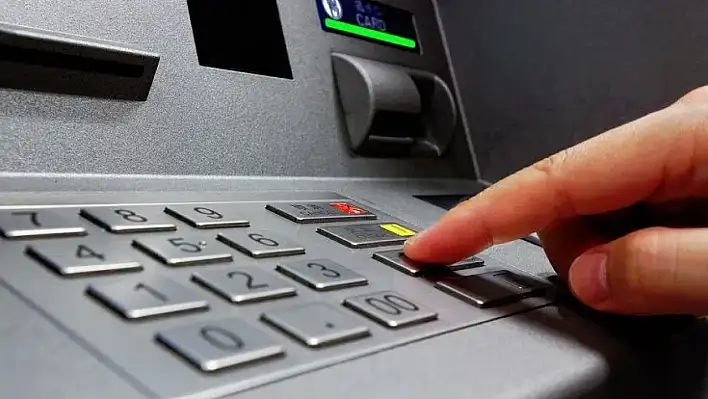 ATM'lere yeni sistem geliyor! Para çekerken yatırırken dikkat!