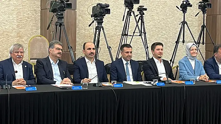 Başkan Altay: 'Bu davanın bir parçası olmaya her zaman devam edeceğiz'