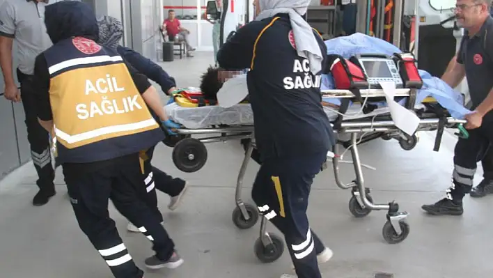 Beyşehir'de göle giren 9 yaşındaki çocuk boğulma tehlikesi geçirdi