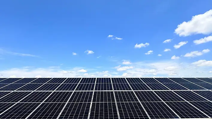 Konya'ya Dev Yatırım: Büyükşehir, Tükettiği Tüm Elektriği Güneşten Üretecek