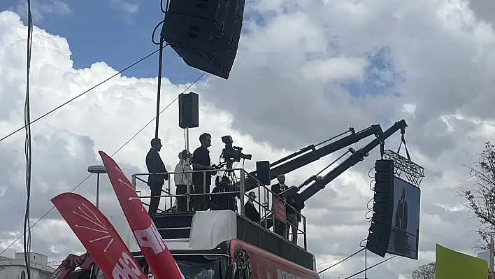 CHP Genel Başkanı Özel Konya'da konuşuyor: 'Milletin İradesi Gasp Edilemez'