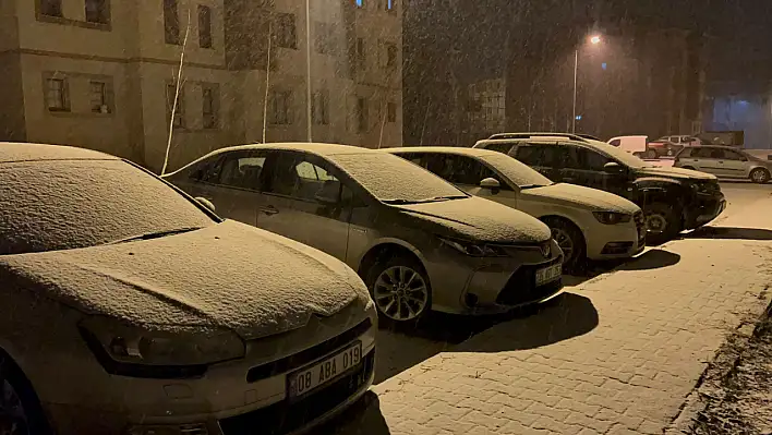 Doğuda yoğun kar yağışı