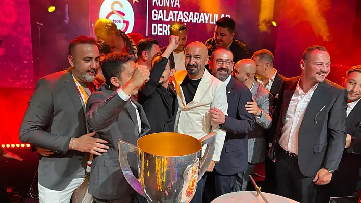 Galatasaray'ın 25. şampiyonluğu Konya'da kutlandı