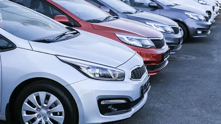 İlk sıradaki modele şaşıracaksınız! Türkiye'nin en çok kullanılan otomobilleri açıklandı!