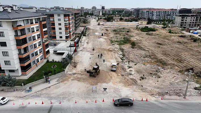 Karatay'da iki cadde birbirine bağlanıyor