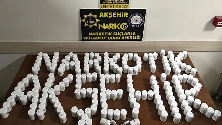 Konya'da 1 milyon 200 bin liralık uyuşturucu hap ele geçirdi