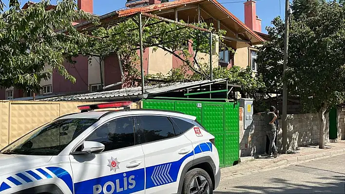 Konya'da aileler arasında çıkan kavga kanlı bitti: 3 yaralı