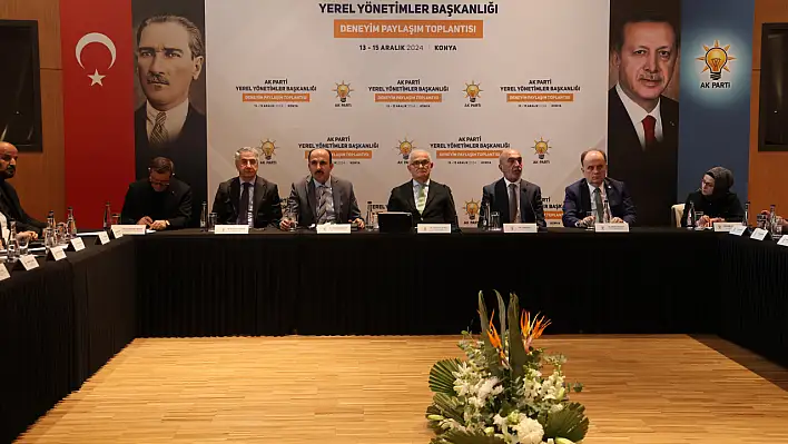 Konya'da AK Parti Büyükşehir Belediye Başkanları İstişare Toplantısı Gerçekleştirildi