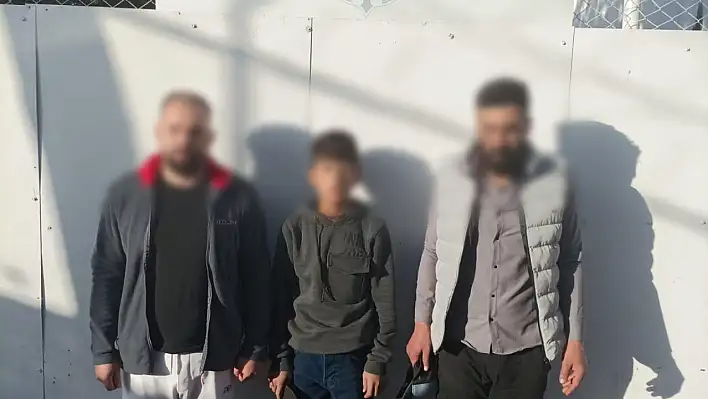 Konya'da düzensin göçmen ve göçmen kaçakçısı polisten kaçamadı!