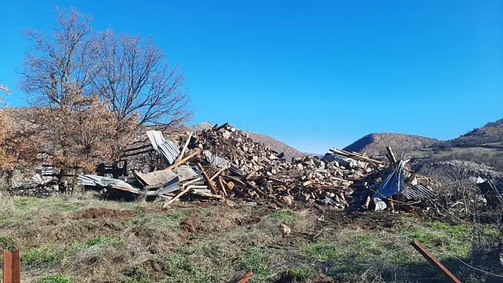 Konya'da bir evde çıkan yangında bir kişi hayatını kaybetti