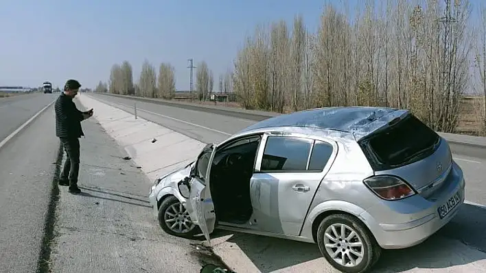 Konya'da kontrolden çıkan otomobil takla attı: 6 yaralı