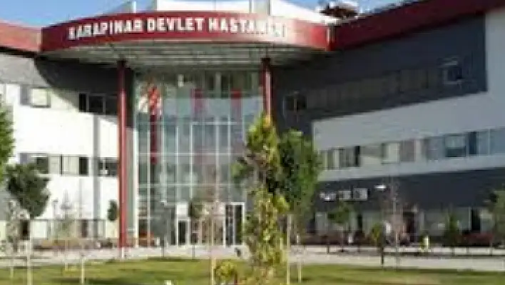 Konya'da otomobil direğe çarptı: Çok sayıda yaralı var!