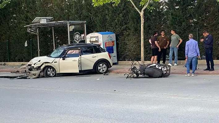 Konya'da otomobilin çarptığı motokurye hayatını kaybetti