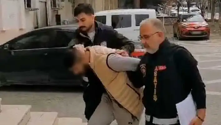 Konya'da polisi peşine takan şüpheli yakalandı!