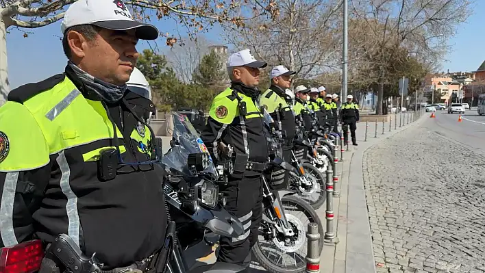 Konya'da Trafik Haftası farkındalıkla başladı: 'Bir kural, bir ömür'
