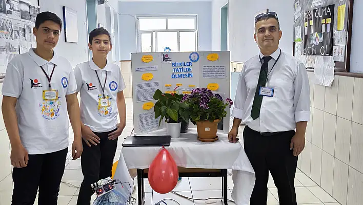 Konya'da  TÜBİTAK 4006 Bilim Fuarı rüzgarı esti!