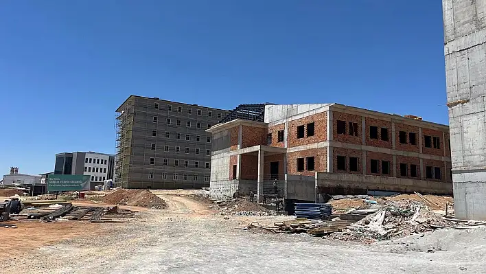 Konya'da yapımı devam eden KYK yurdunda çalışmalar ne durumda?