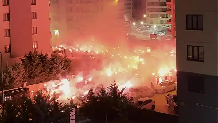 Konya'daki meşaleli kız istemeye 15 bin TL ceza!