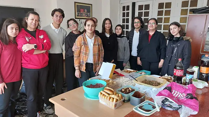 Konya Lisesi öğrencilerinden Konya Büyükşehir Belediyesi Kapsül Teknoloji Platformu'na ziyaret!