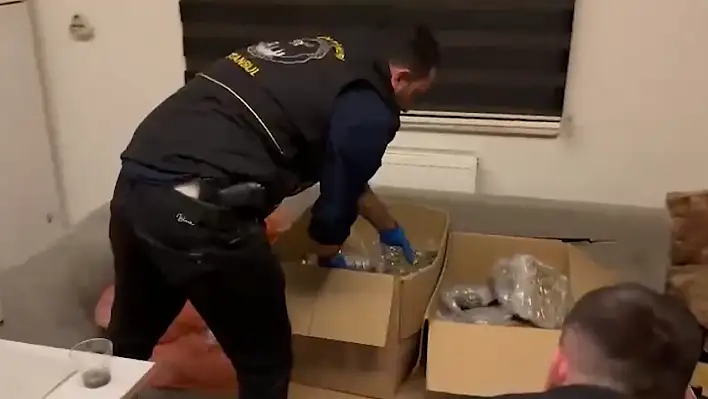 Konya'nın da aralarında bulunduğu 75 ilde zehir tacirlerine operasyon: 2 bin 311 gözaltı!