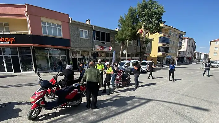 Kulu'da Trafikte Kuralsız Motosikletlere 133 Bin TL Ceza