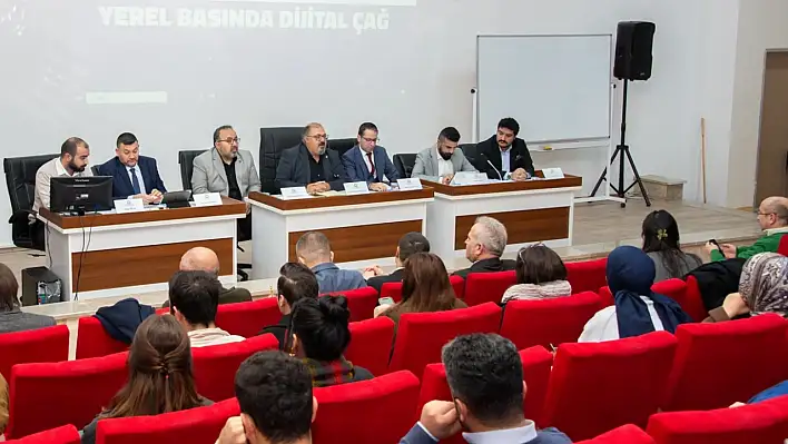 Selçuk Üniversitesi düzenledi! Konya bu paneli konuştu