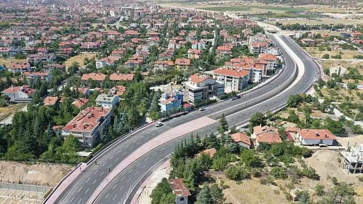 Selçuklu'da Trafik Akışına Canlılık: Sultan Abdülhamit Han Caddesi'nde Hız Sınırları Yeniden Belirlendi