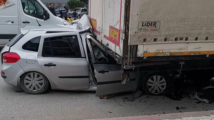 Son Dakika: Konya Meram'da Trafik Kazası - 1 Ölü 2 Yaralı